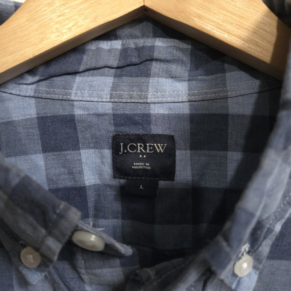 J. Crew Blue Plaid Casual Button Down Shirt - Picture 6 of 9